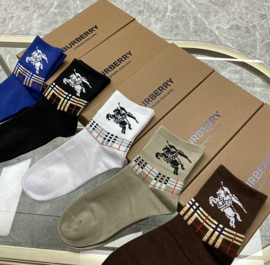 Getting sales burberry socks