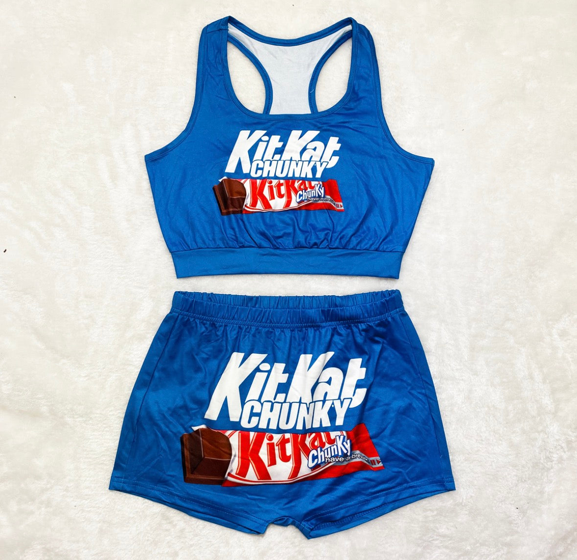 Chunky Kit Kat 2-Piece Set