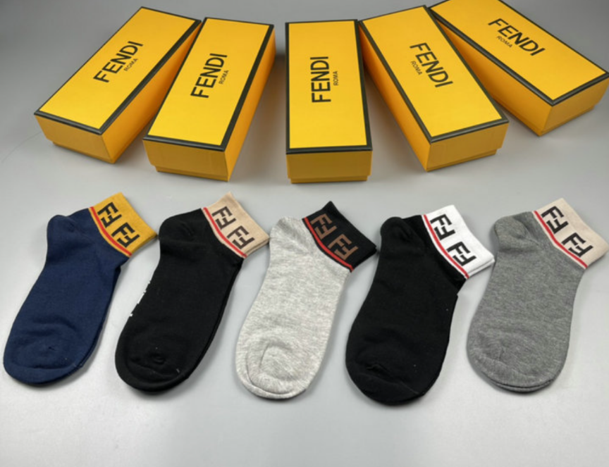 FF-Fendi Men And Women Medium And Long Section Socks India